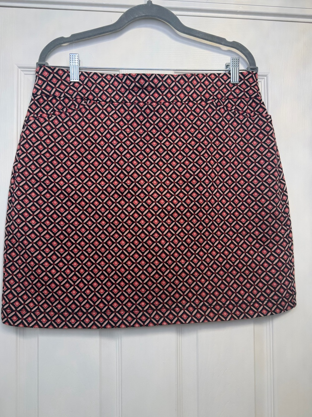 Croft & Barrow Pink Geo Print Effortless Stretch Skort Size 12 EUC